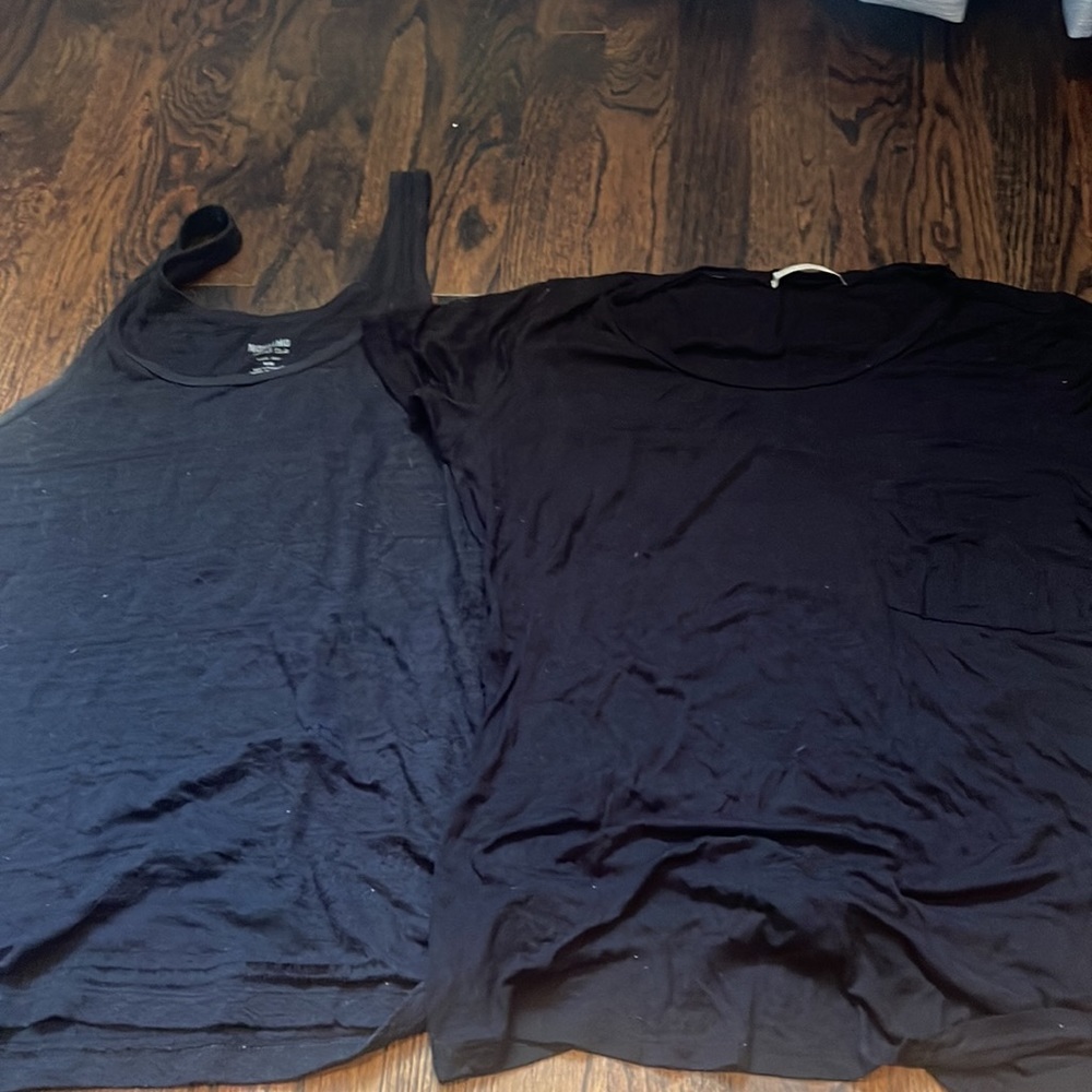 Women’s tops size medium - Picture 9 of 9